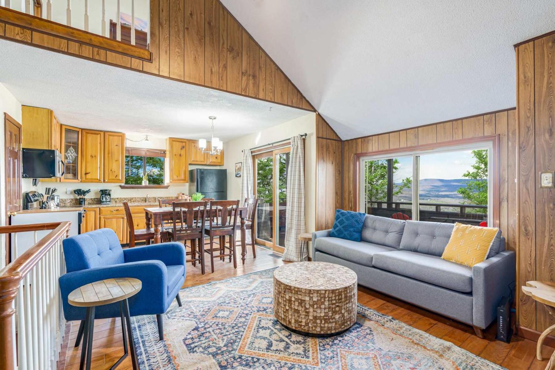 Amazing Views, Hot Tub, Fire Pit, Deck & Fireplace Inwood Dış mekan fotoğraf